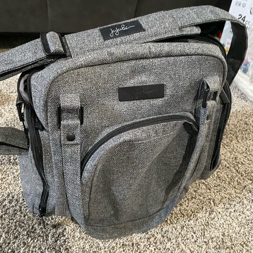 JuJuBe Pump Bag